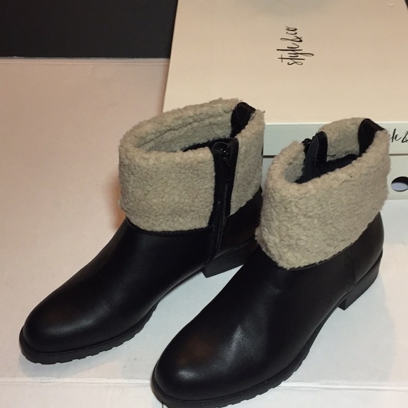 Style & Co. Shoes - NWOT Faux Fur Ankle Boots Size 8 Black Style&Co.